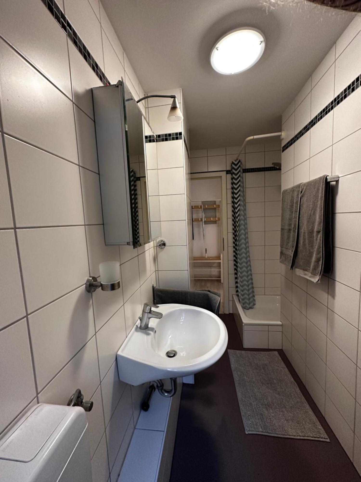 City Studios Mit Garten In Elberfeld- Zentral - Nespresso - Netflix Wuppertal Room photo
