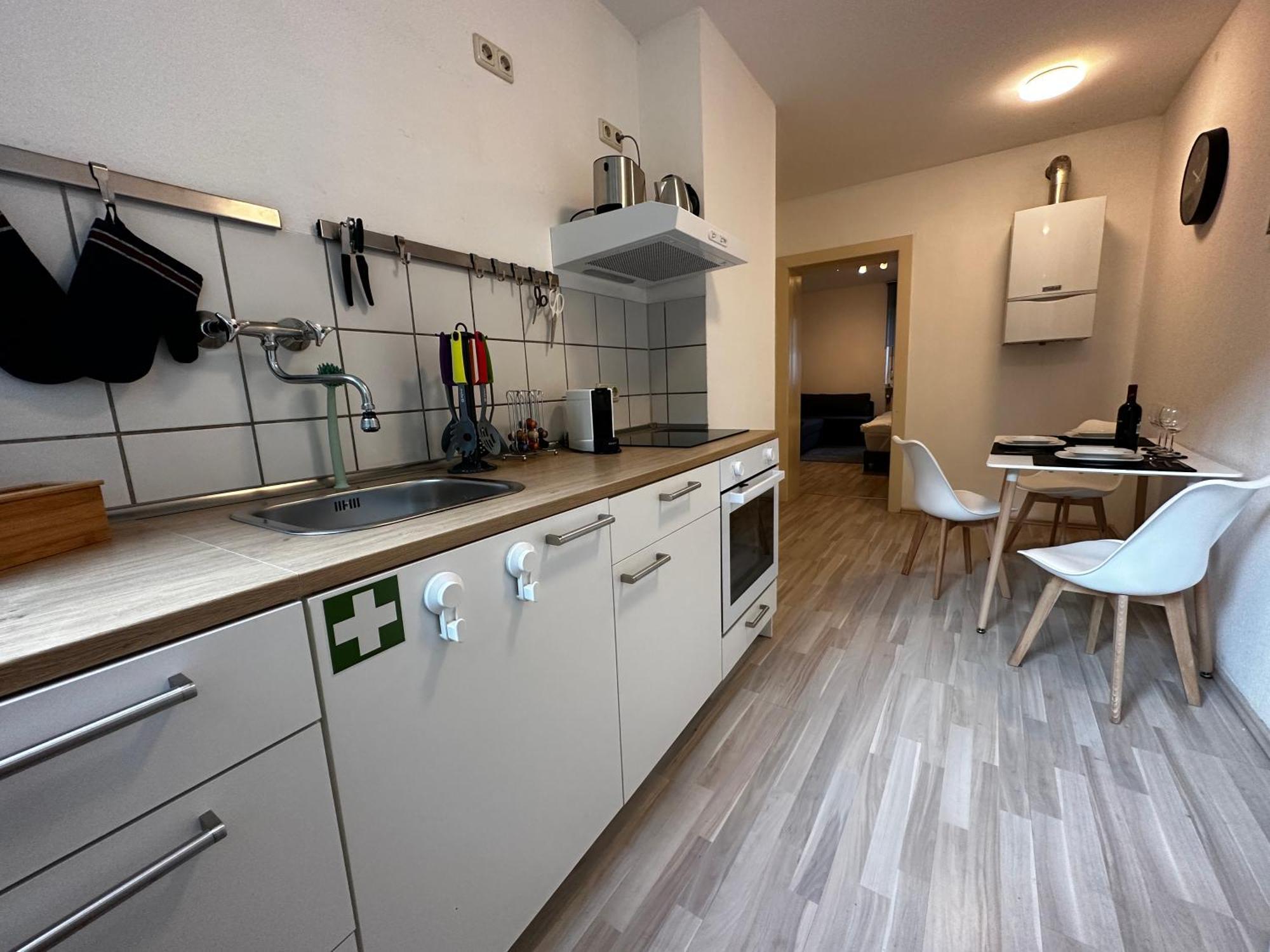 City Studios Mit Garten In Elberfeld- Zentral - Nespresso - Netflix Wuppertal Room photo